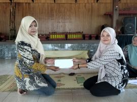 PENYERAHAN INSENTIVE PENDIDIK PAUD DI KALURAHAN BENDUNG